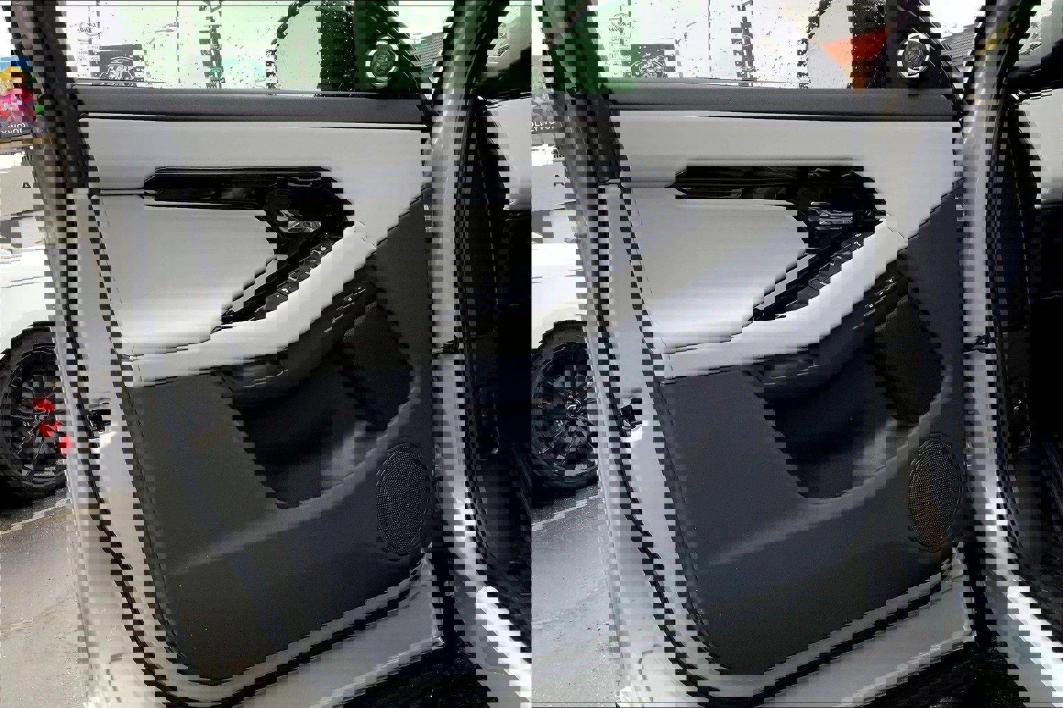 New 2026 Land Rover Range Rover Evoque S image 11