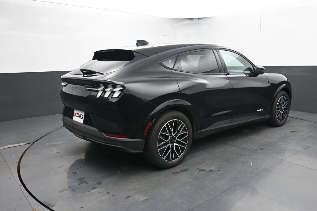 Used 2025 Ford Mustang Mach-E Premium AWD/4WD image 12