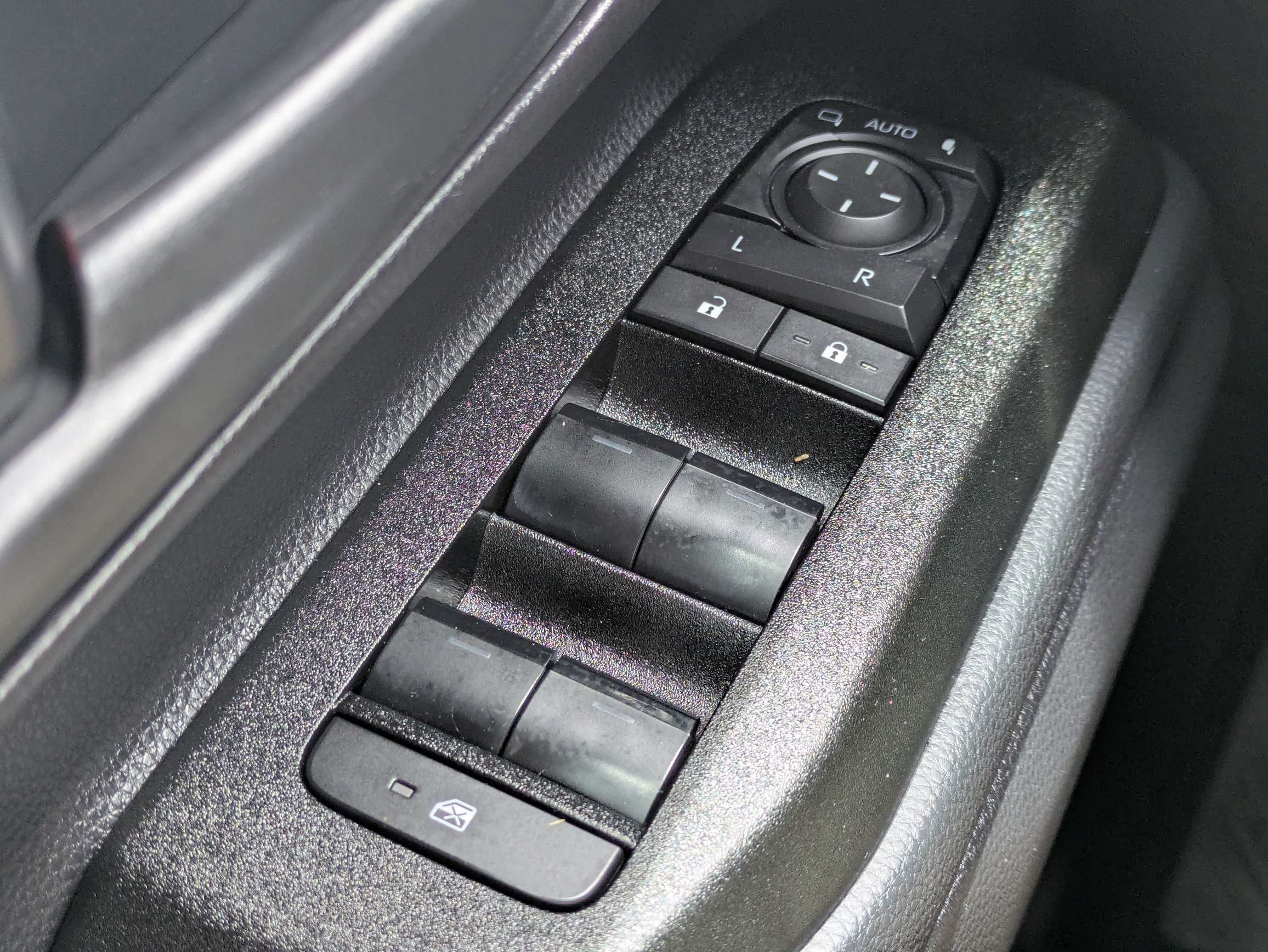 Used 2025 Toyota Land Cruiser 1958 AWD/4WD image 27