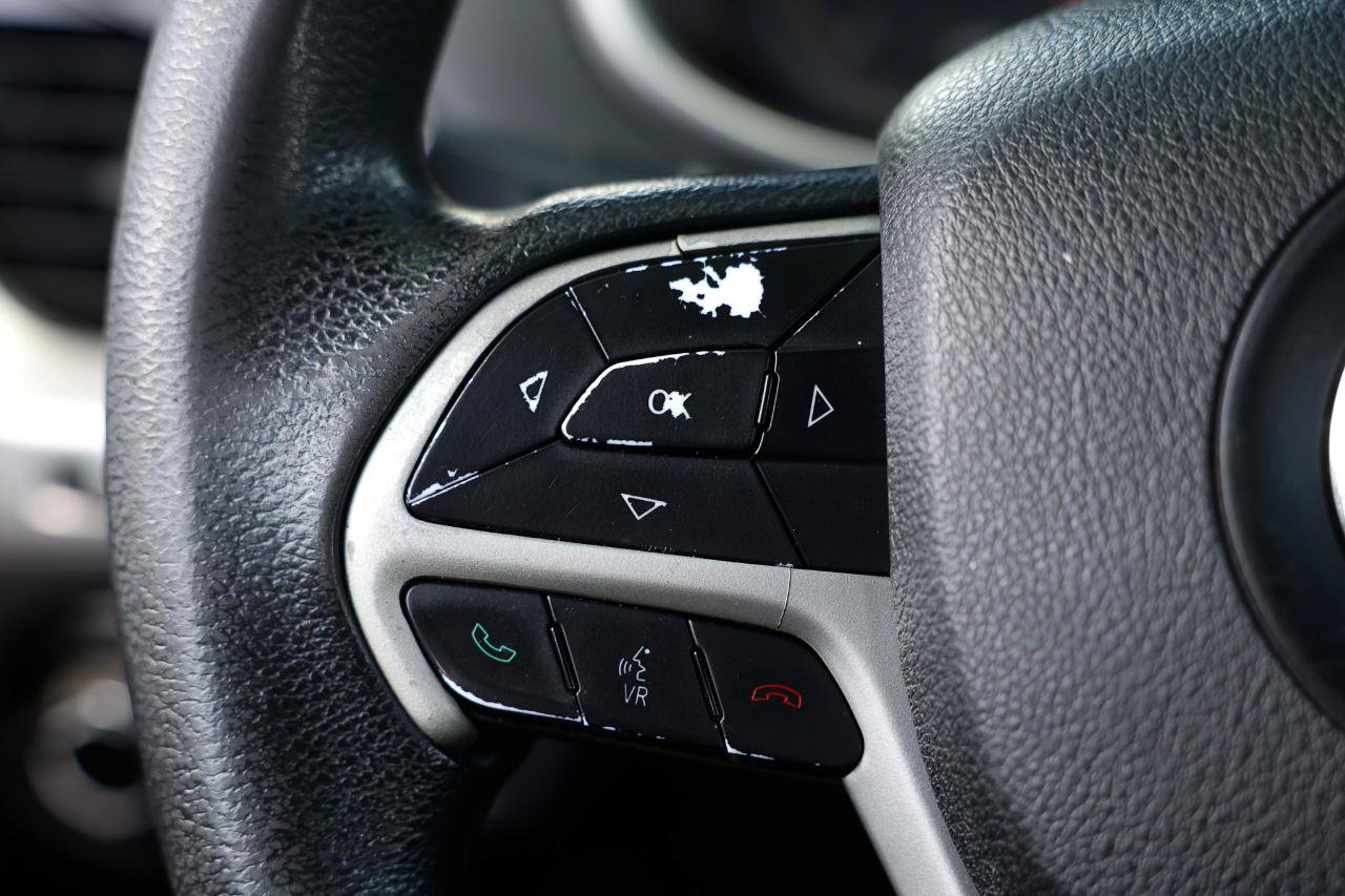 Used 2014 Jeep Cherokee Sport FWD image 25