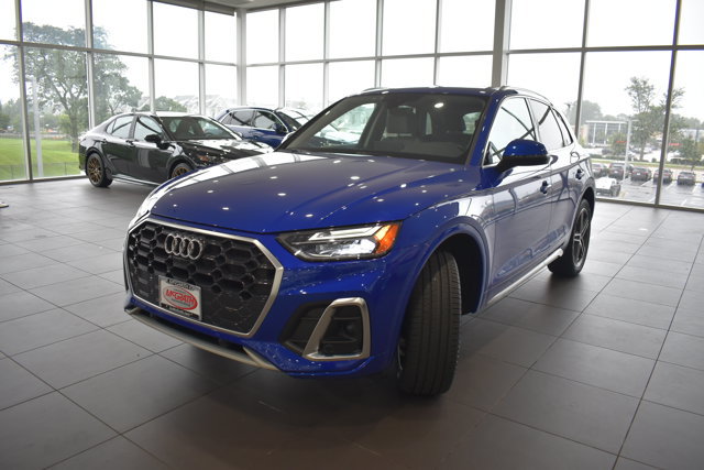 Used 2024 Audi Q5 e Premium Plus w/ Premium Plus Package AWD/4WD image 4