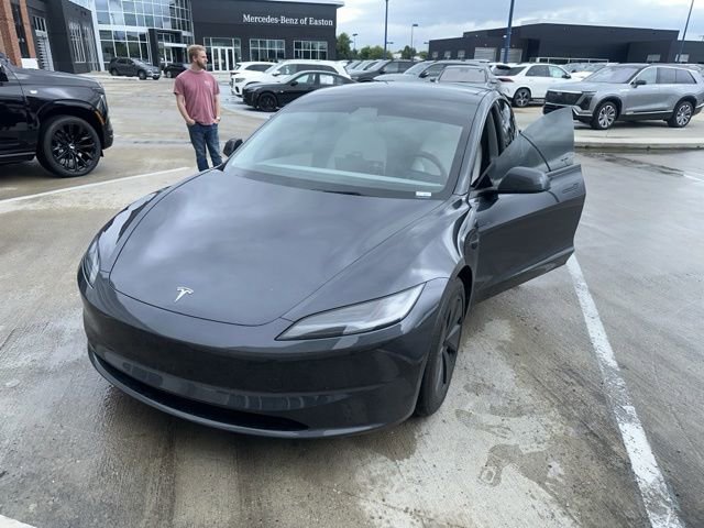 Used 2025 Tesla Model 3 Long Range AWD/4WD video 1