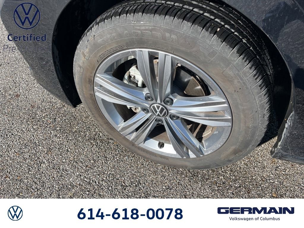 Used 2024 Volkswagen Jetta SE image 12