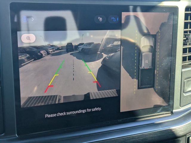 Used 2024 Ford F250 Lariat w/ Black Appearance Package image 17