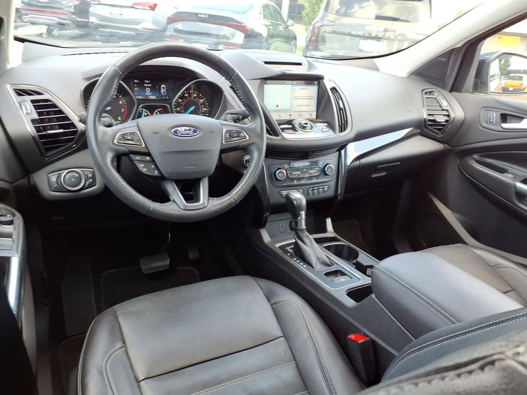 Used 2017 Ford Escape Titanium w/ Equipment Group 301A AWD/4WD image 5