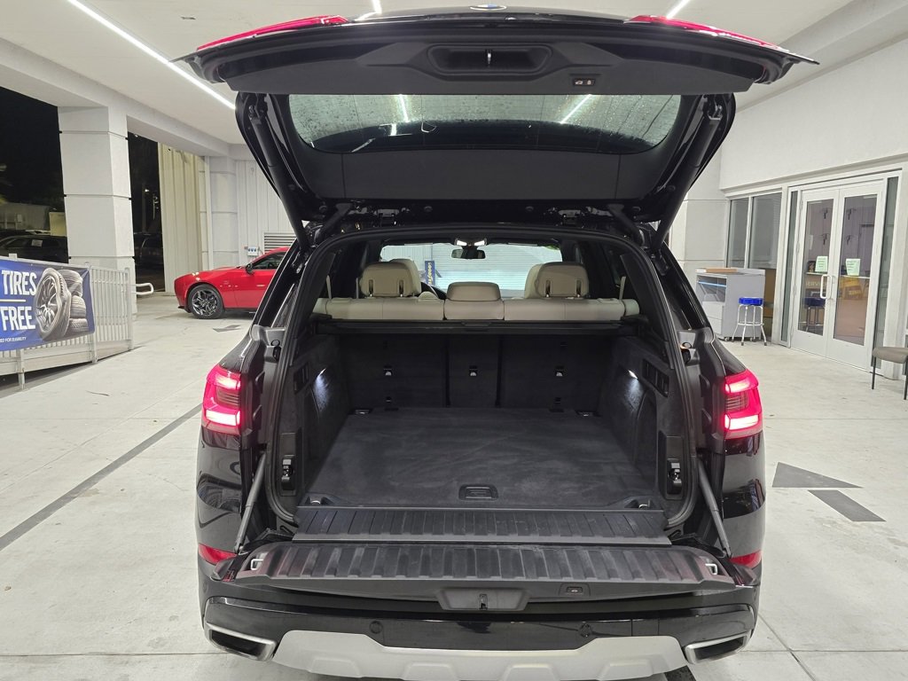 Used 2020 BMW X5 xDrive40i w/ Convenience Package image 40