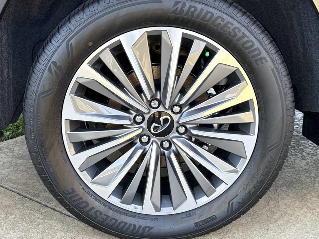 New 2026 INFINITI QX80 Luxe image 30