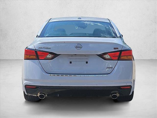 Used 2023 Nissan Altima 2.5 SR w/ SR Premium Package AWD/4WD image 6