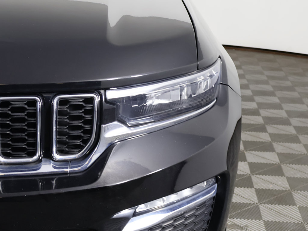 Used 2023 Jeep Grand Cherokee 4WD 4xe image 17