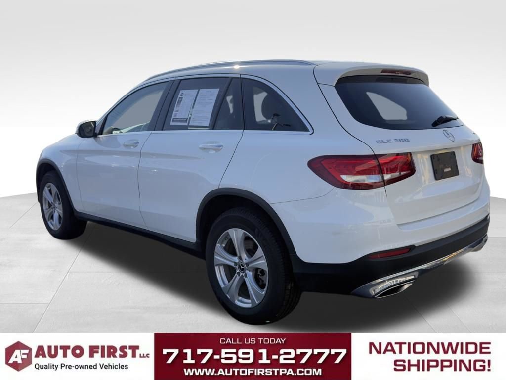 Used 2018 Mercedes-Benz GLC 300 4MATIC image 5
