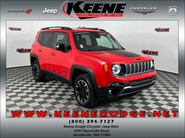 Used 2023 Jeep Renegade Latitude AWD/4WD image 1
