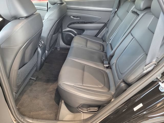 Certified 2023 Hyundai Tucson Limited AWD/4WD image 12