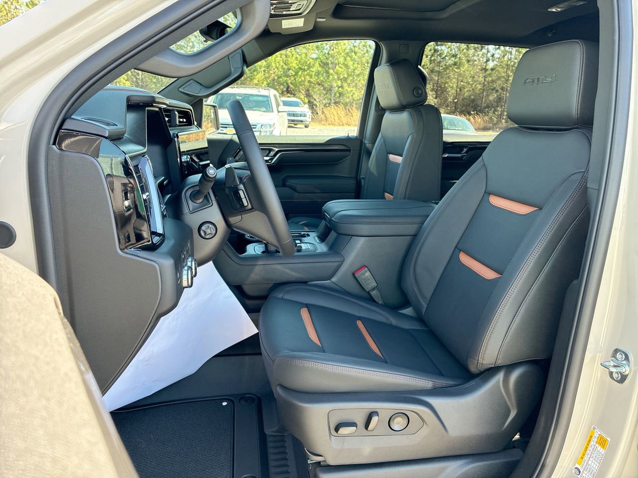 New 2026 GMC Sierra 1500 AT4 w/ Technology Package AWD/4WD image 55