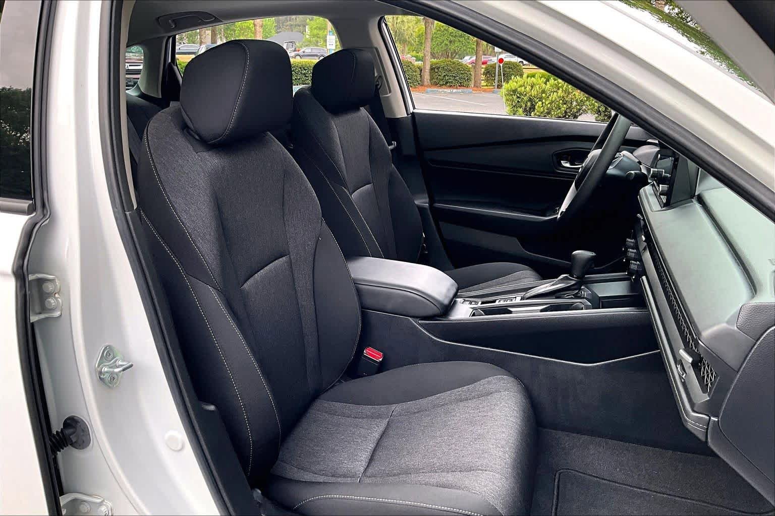 Certified 2023 Honda Accord EX image 9