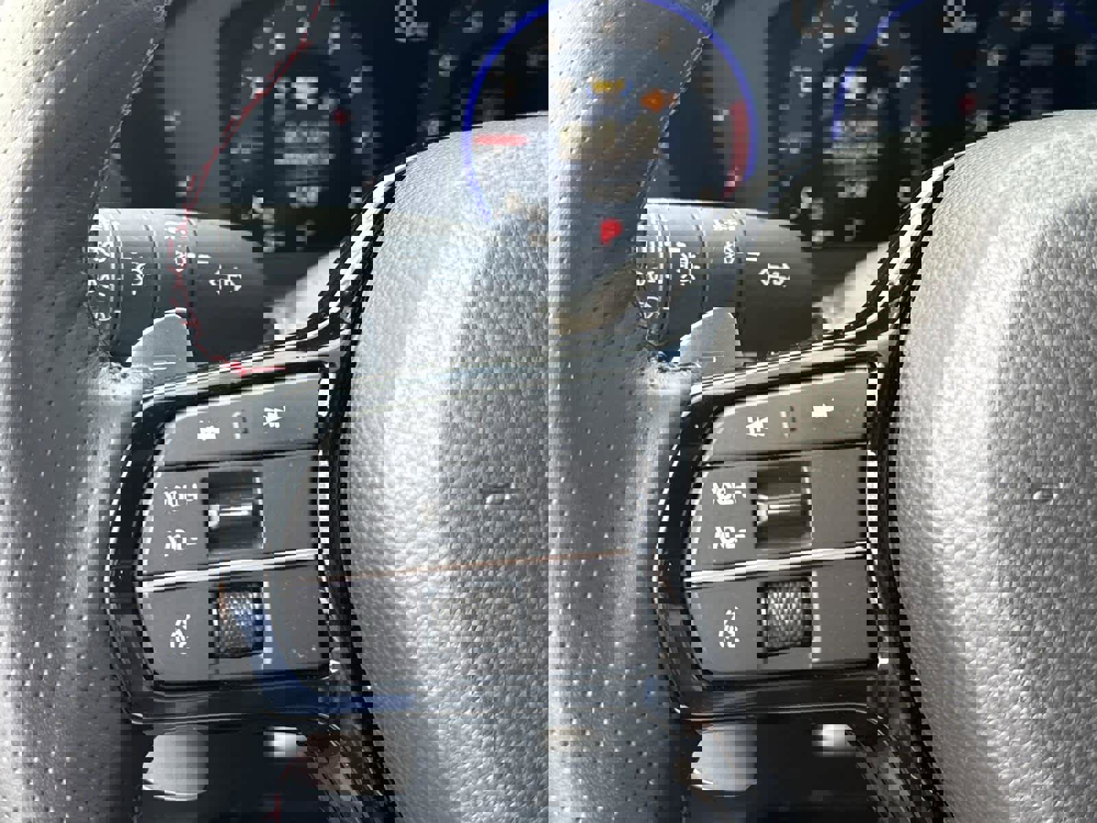 Used 2025 Acura ADX A-Spec image 19