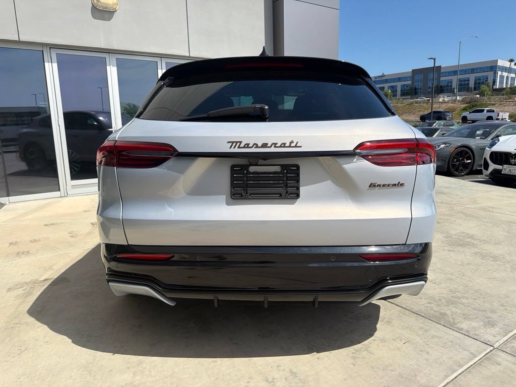 Used 2025 Maserati Grecale Folgore AWD/4WD image 6