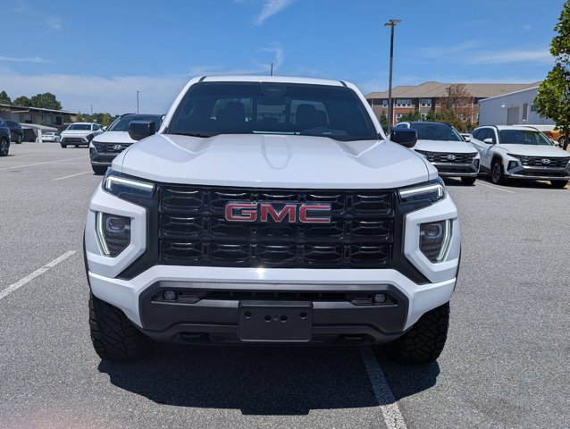 Used 2024 GMC Canyon Elevation w/ Convenience Package video 2