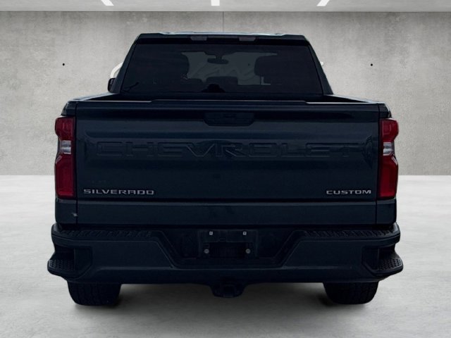 Used 2020 Chevrolet Silverado 1500 Custom w/ Custom Value Package RWD image 15