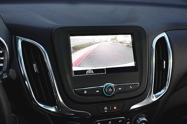 Used 2024 Chevrolet Equinox LT image 28