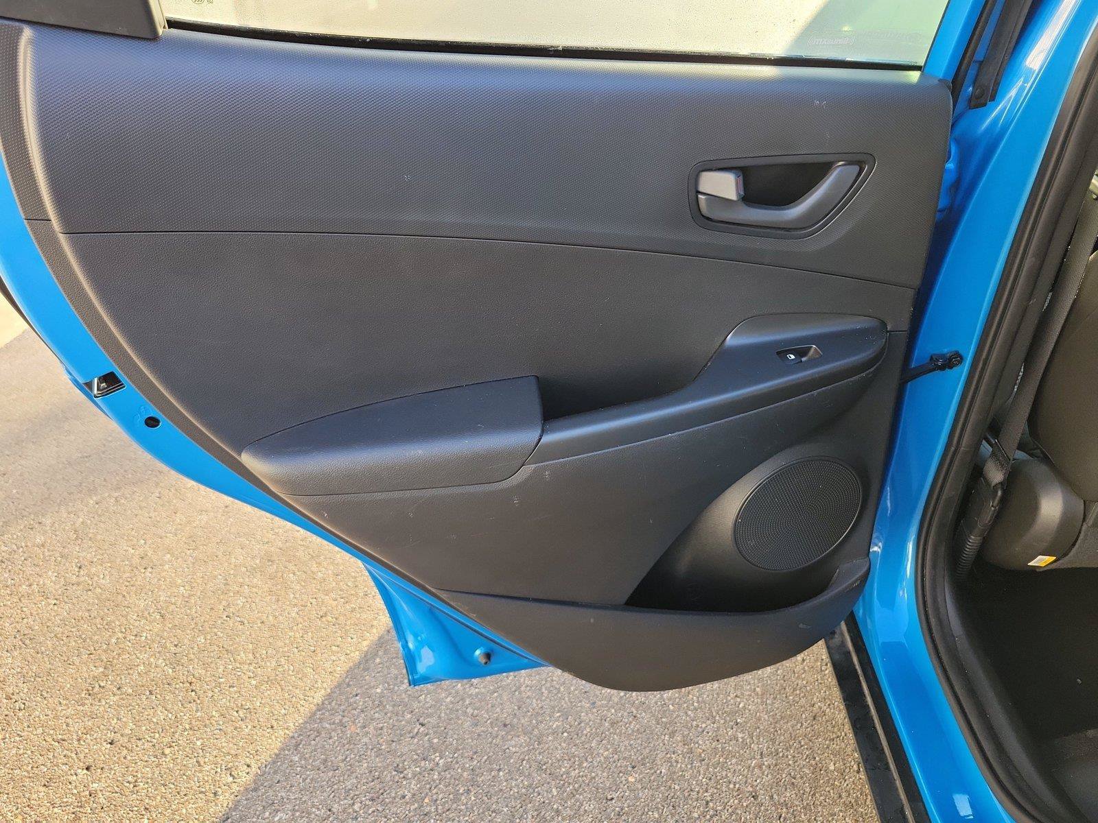 Used 2018 Hyundai Kona SEL FWD image 13