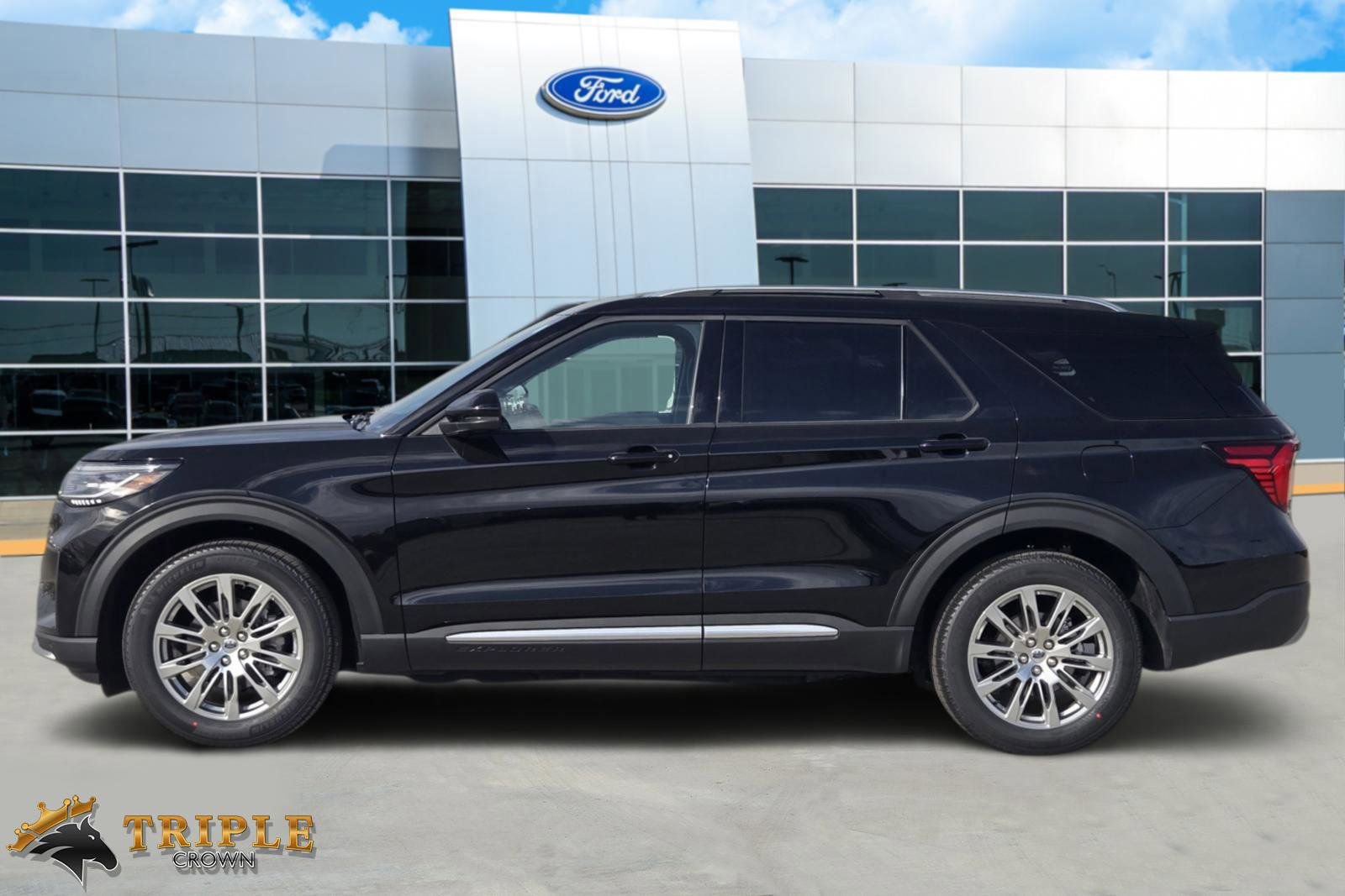 New 2026 Ford Explorer Platinum image 3
