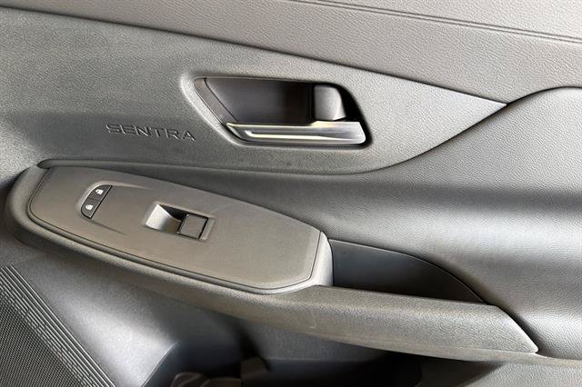 New 2027 Nissan Sentra SV w/ Floor Mat Package FWD image 18