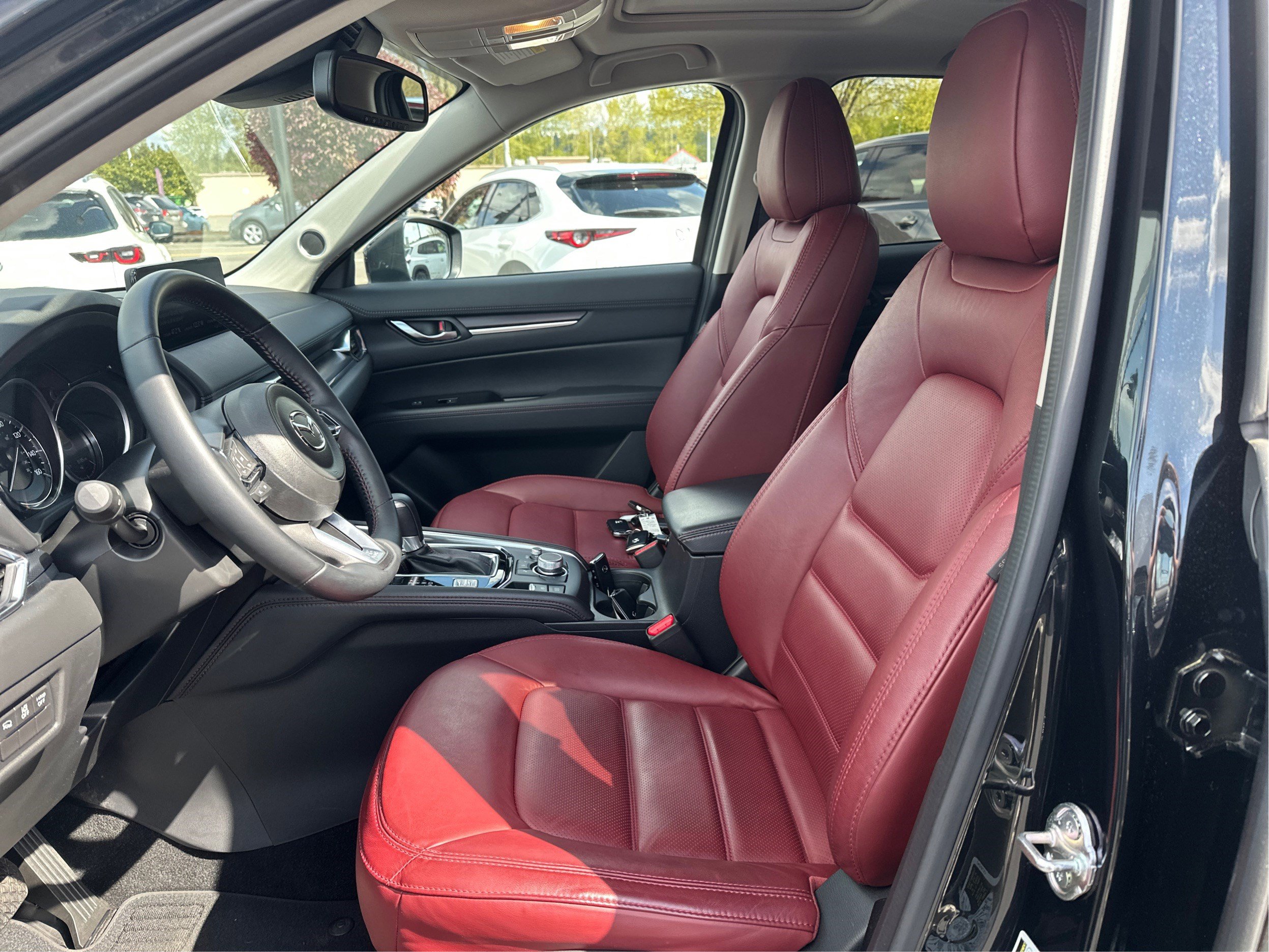 Certified 2025 MAZDA CX-5 Carbon Edition image 9