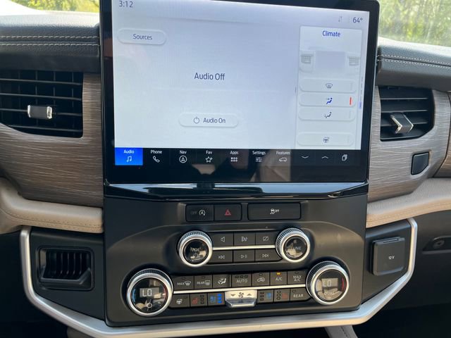 Used 2024 Ford Expedition Max Limited image 16