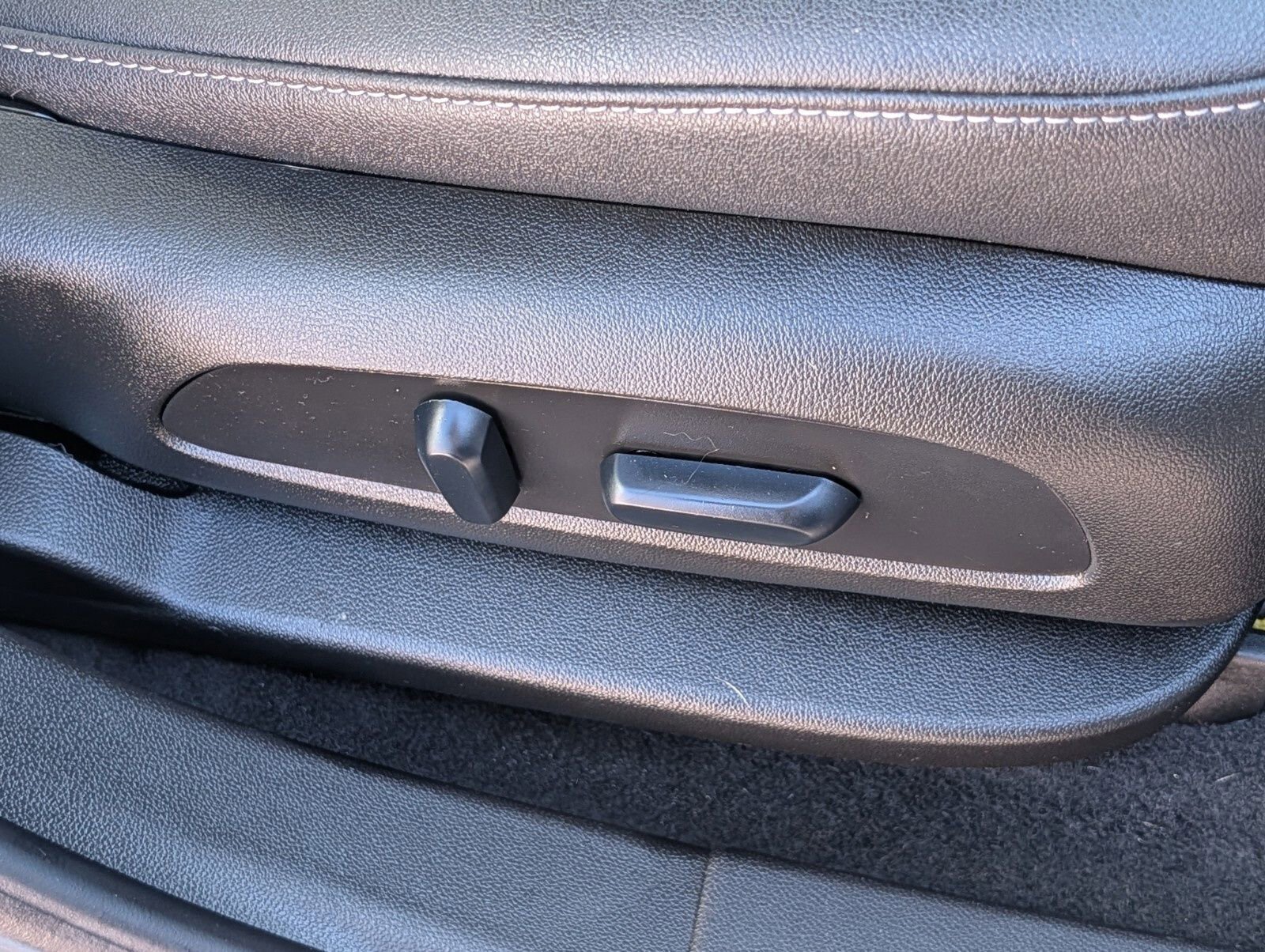 Used 2024 Chevrolet Blazer LT w/ Sound & Technology Package image 27