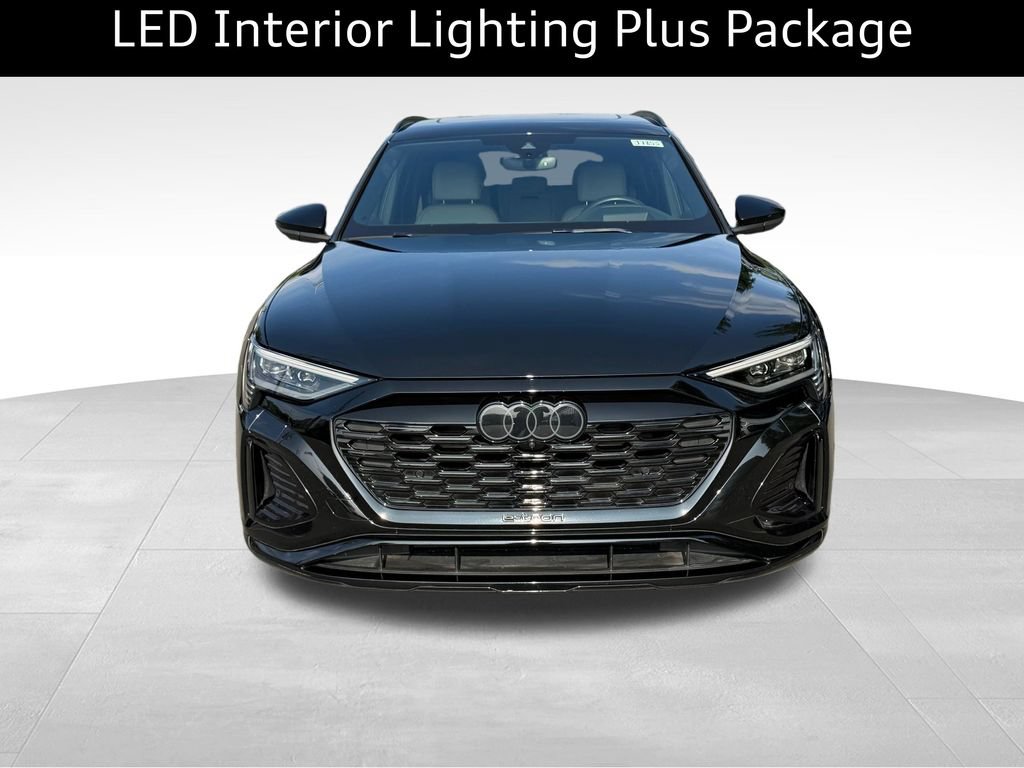Used 2024 Audi Q8 e-tron Prestige w/ Prestige Package AWD/4WD image 2