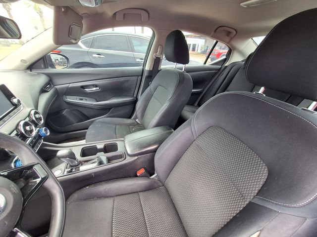 Used 2021 Nissan Sentra S image 9