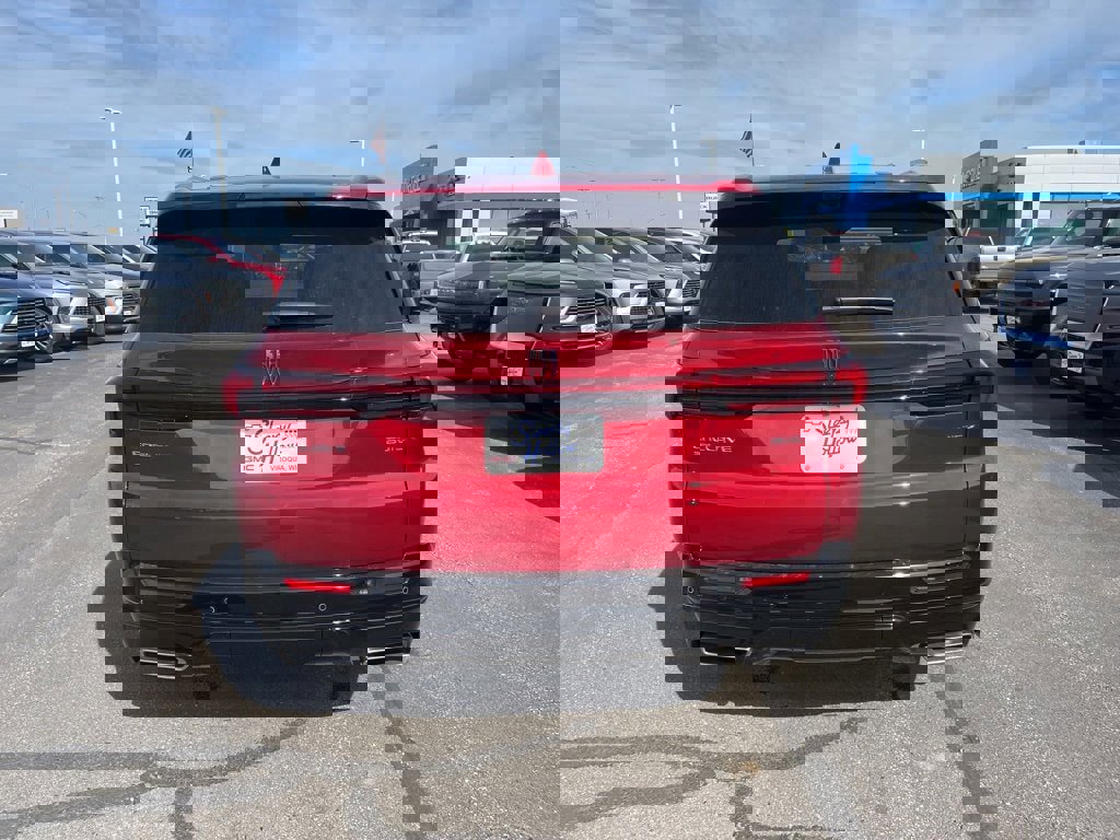 New 2026 Buick Enclave Sport Touring w/ Power Package image 6