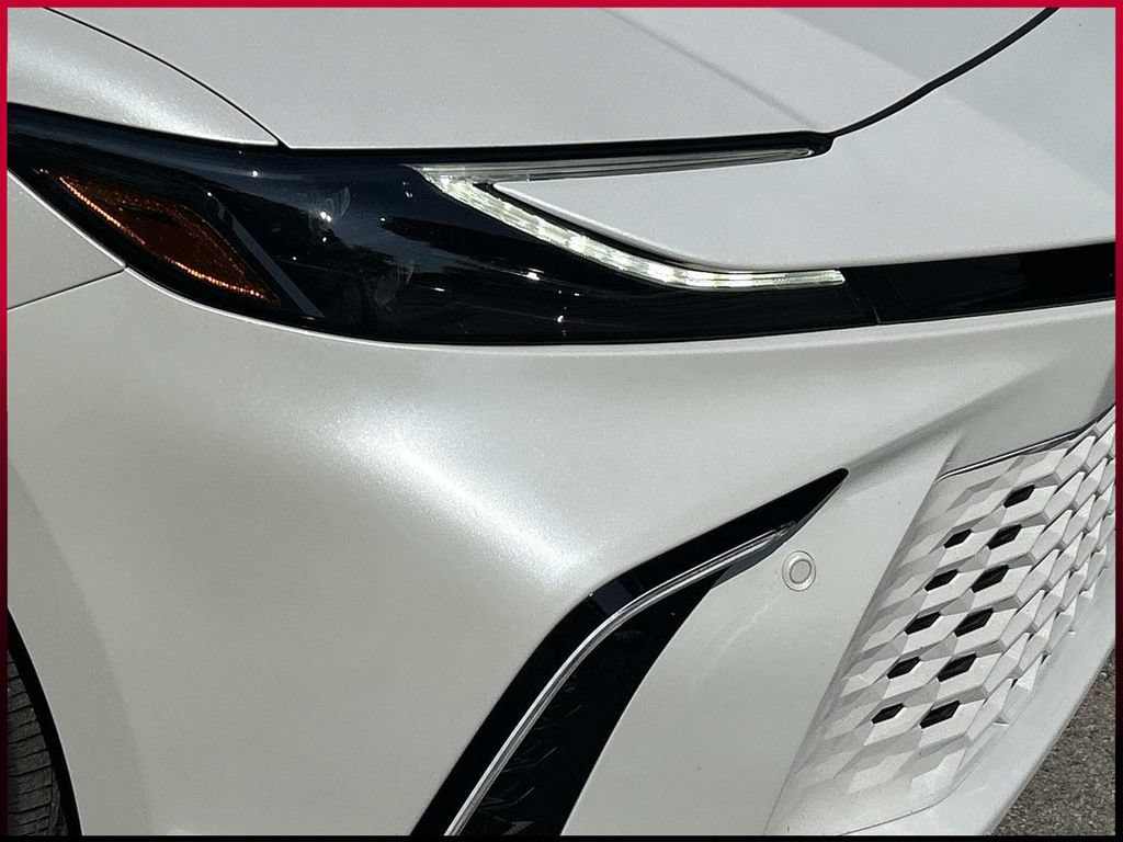 Used 2025 Toyota Camry Hybrid FWD image 10
