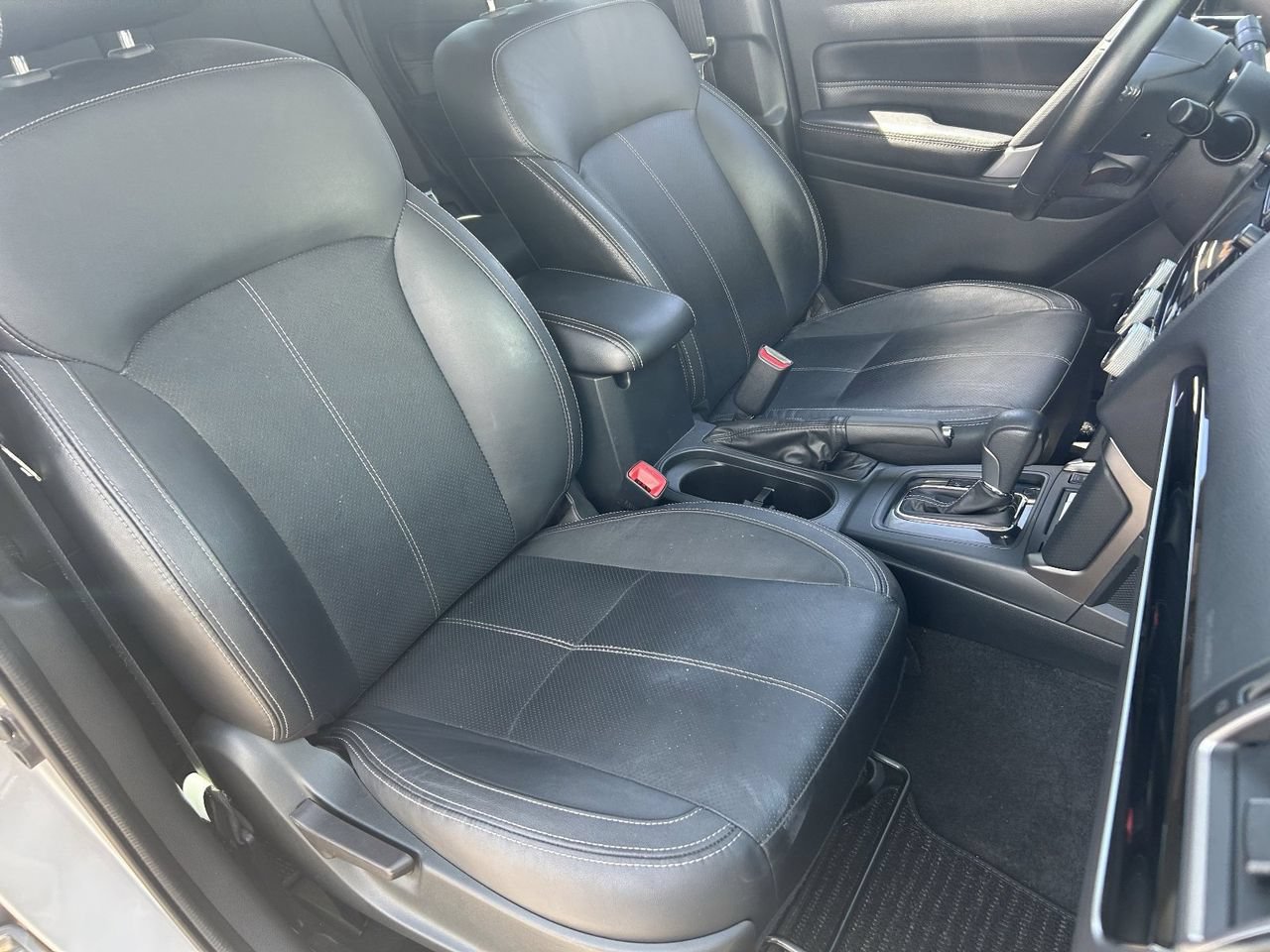 Used 2018 Subaru Forester 2.5i Touring w/ Popular Package #3B AWD/4WD image 12