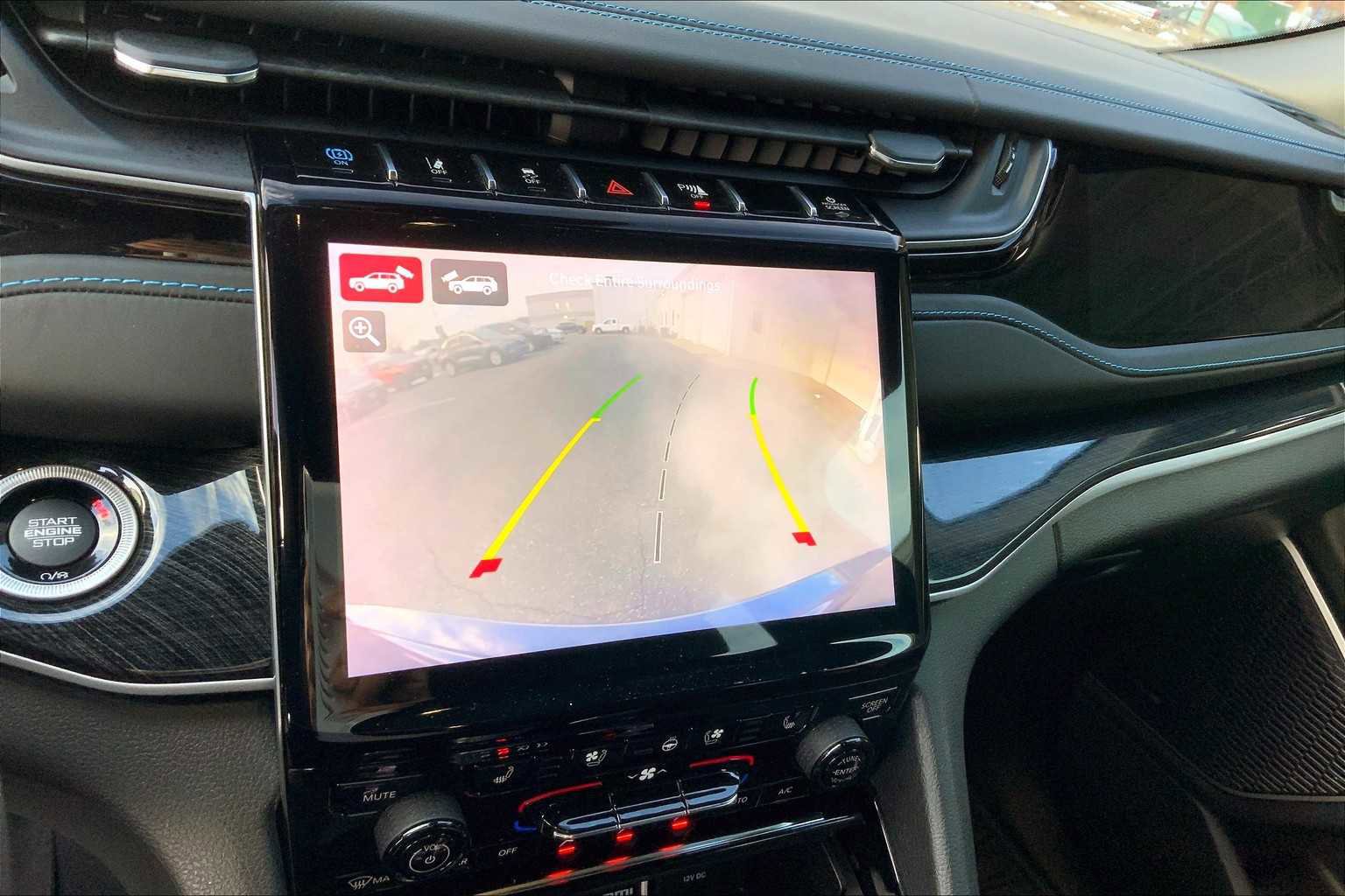 Used 2022 Jeep Grand Cherokee Trailhawk image 28