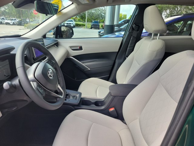 Used 2026 Toyota Corolla Cross LE w/ Moonroof Package FWD image 22