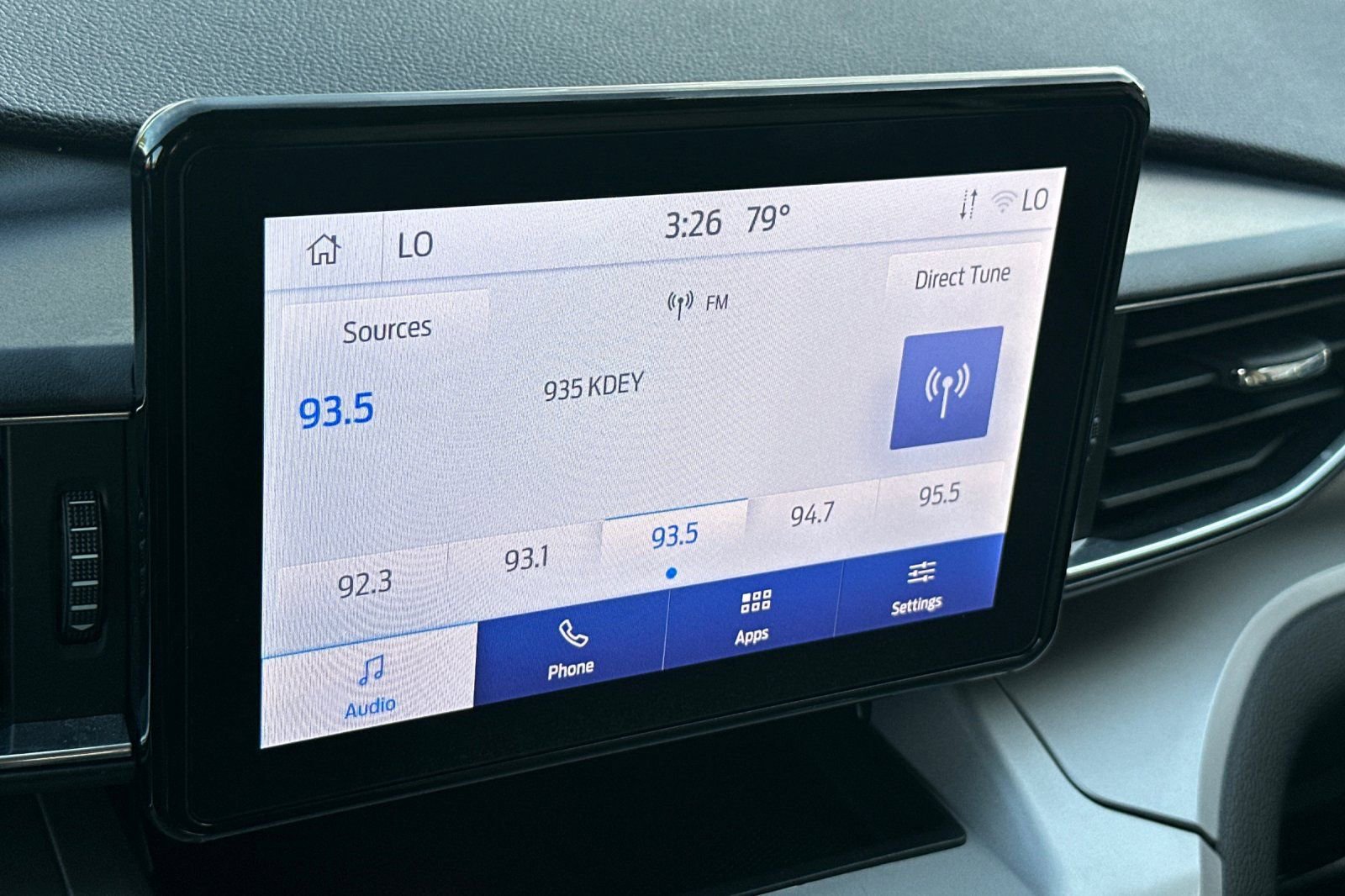 Used 2024 Ford Explorer XLT w/ Equipment Group 202A image 19