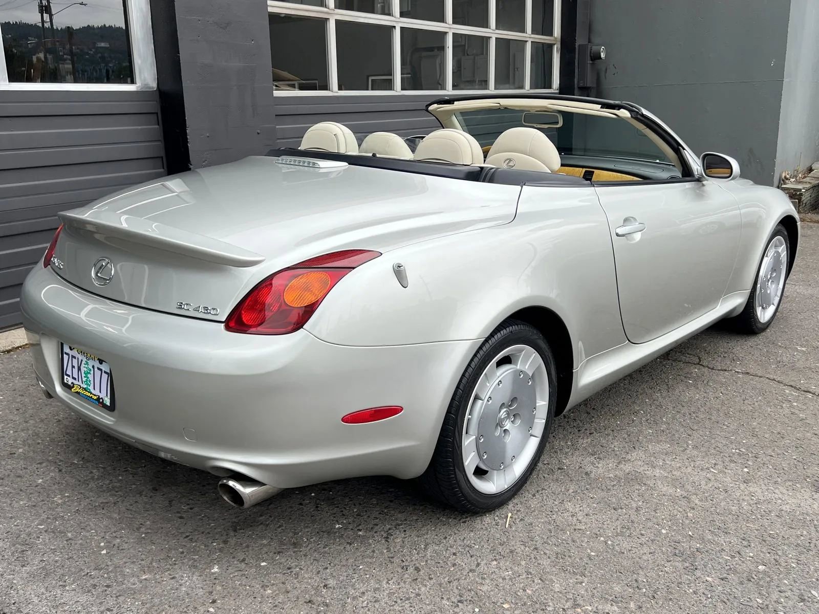 Used 2002 Lexus SC 430 Convertible image 7
