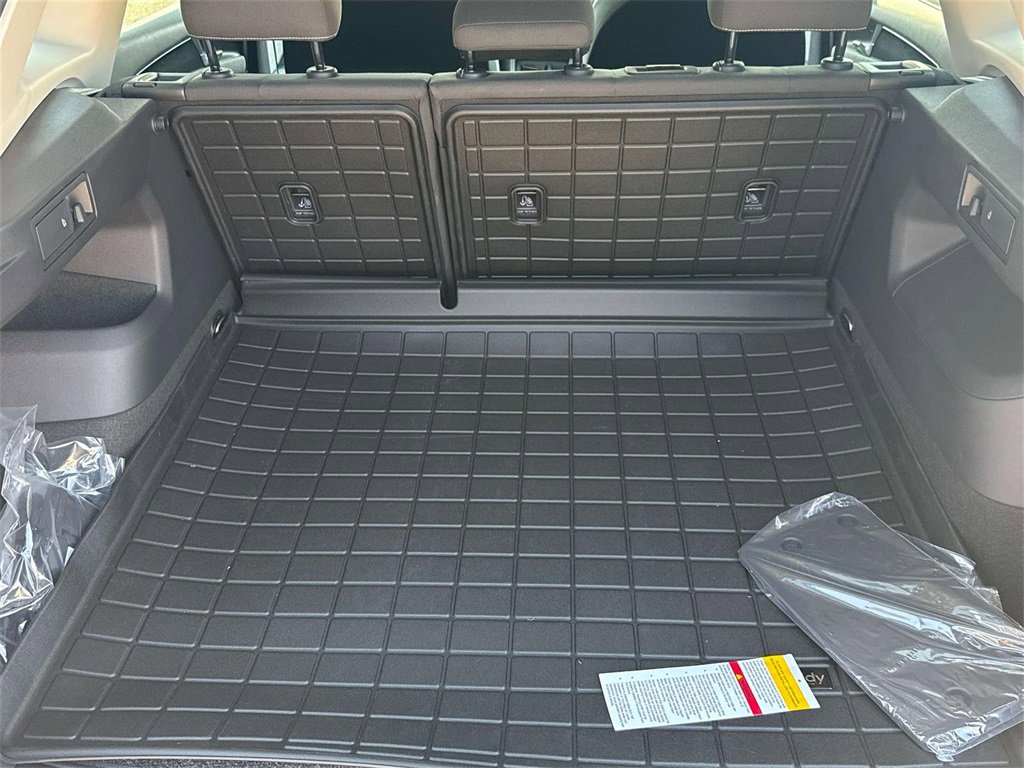 New 2025 Volkswagen Tiguan S image 25