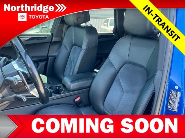 Used 2018 Porsche Macan AWD/4WD image 7