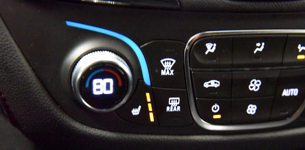 Used 2023 Chevrolet Equinox RS image 21