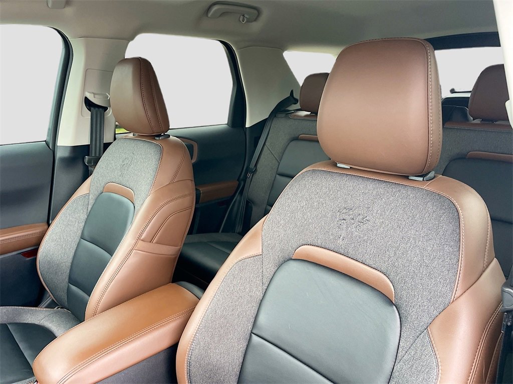 Used 2024 Ford Bronco Sport Outer Banks w/ Tech Package image 12