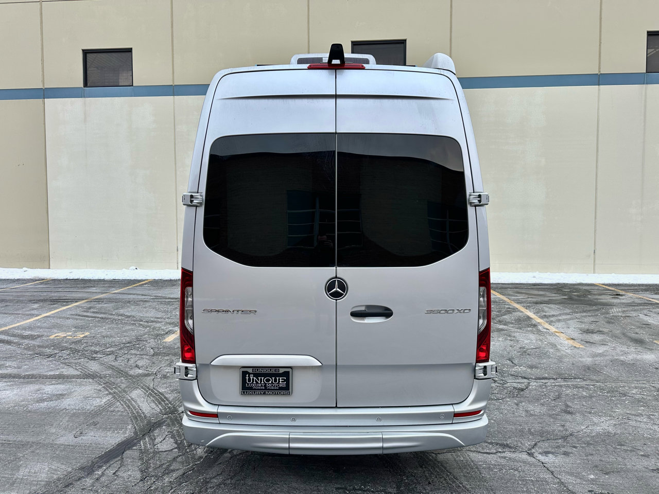 Used 2024 Mercedes-Benz Sprinter 3500 image 15