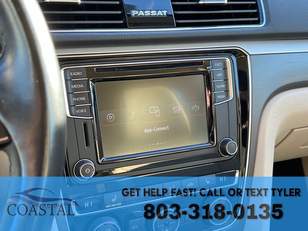 Used 2018 Volkswagen Passat 2.0T image 41