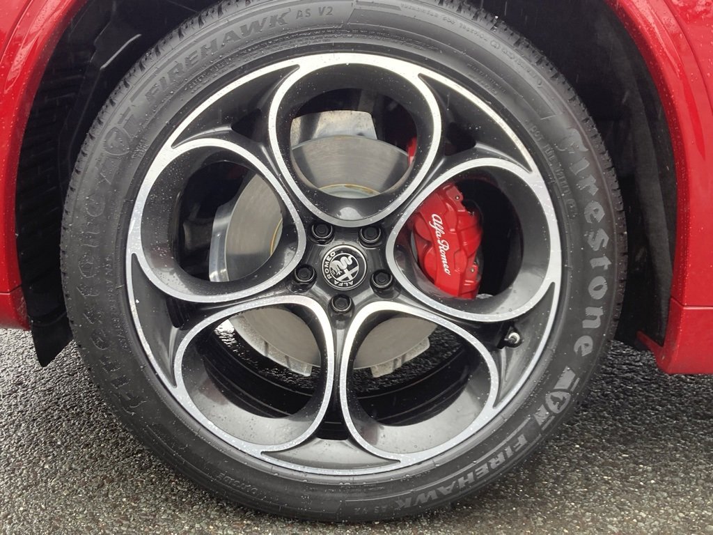 Used 2022 Alfa Romeo Stelvio Veloce image 26