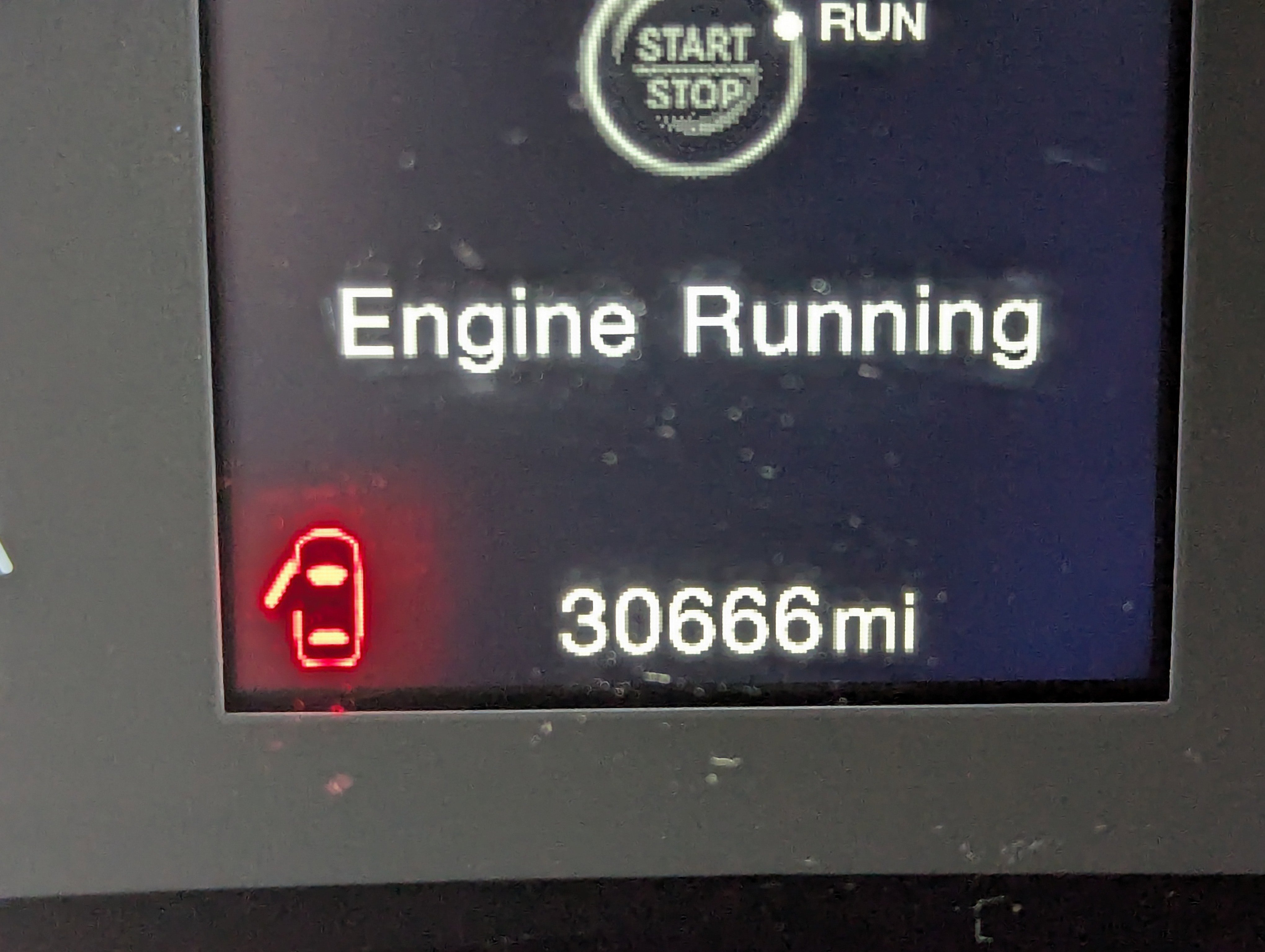 Used 2020 Jeep Renegade Latitude w/ Popular Equipment Group image 19