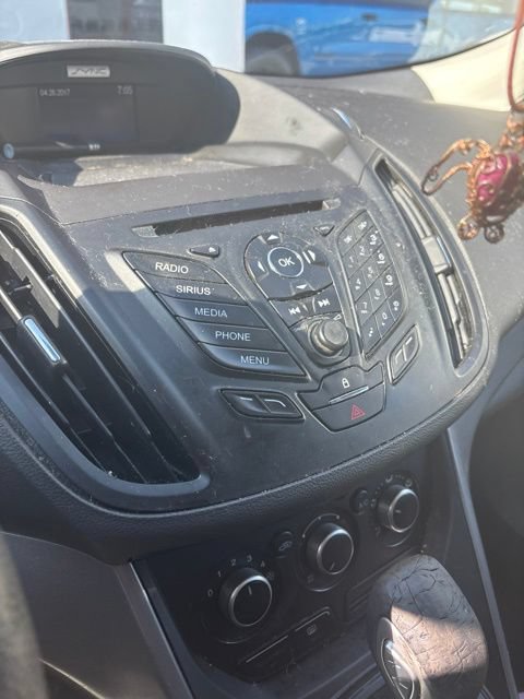 Used 2015 Ford Escape SE FWD image 3