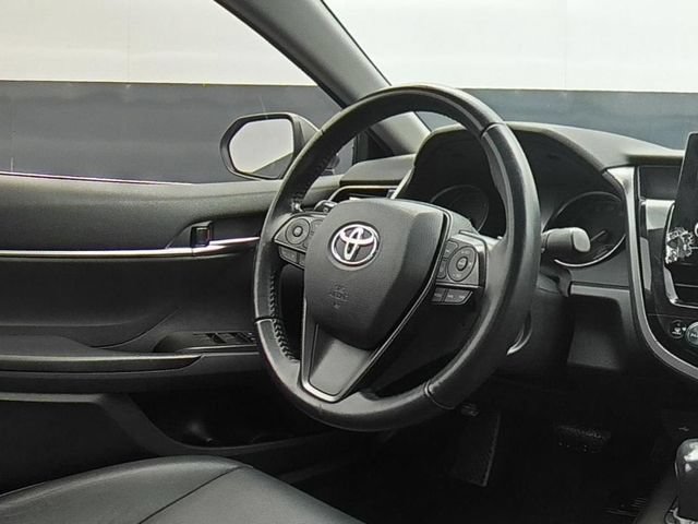 Used 2022 Toyota Camry SE FWD image 20