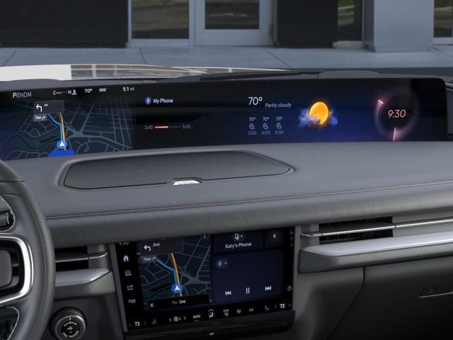 New 2026 Lincoln Navigator L Premier AWD/4WD image 14