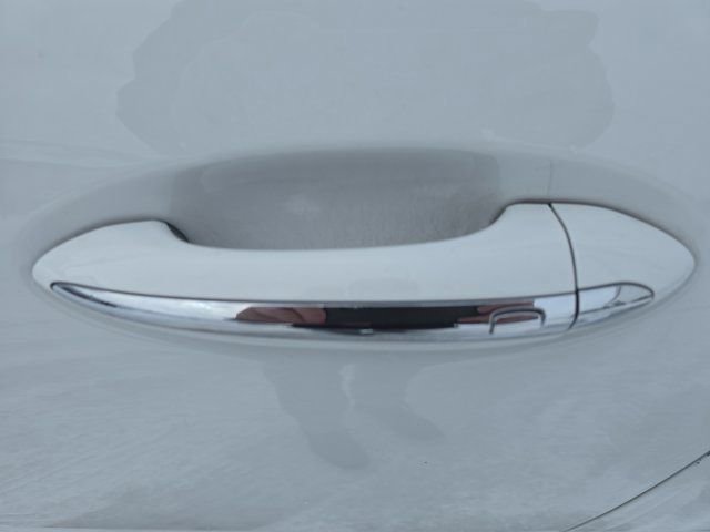 Used 2023 Buick Encore GX Select image 10